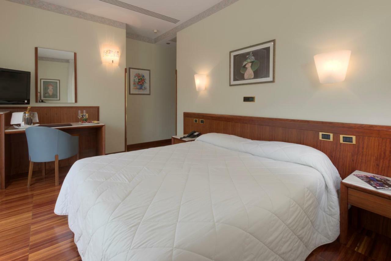 Palace Hotel Civitanova Marche Eksteriør bilde