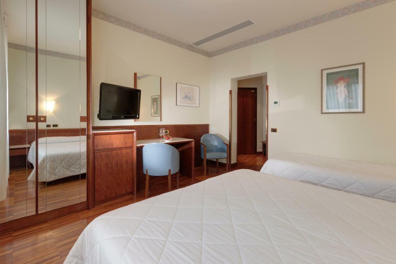 Palace Hotel Civitanova Marche Eksteriør bilde